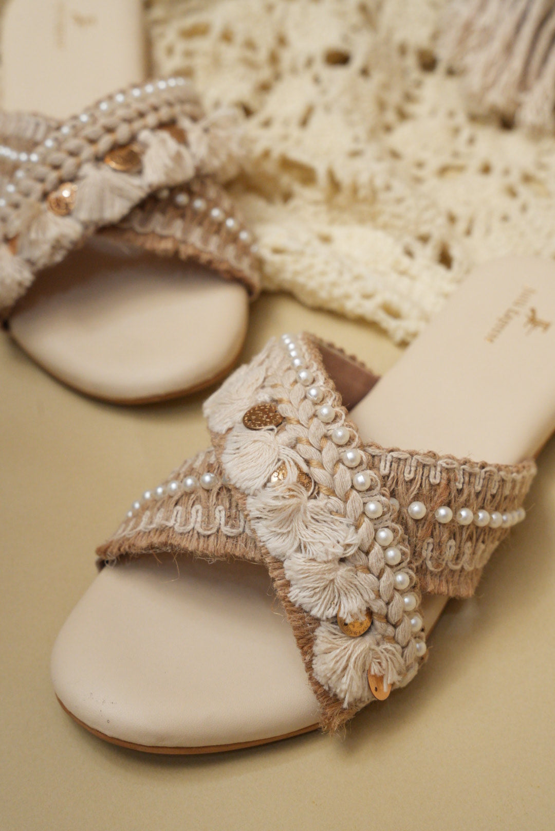 White & Beige Cross Flats