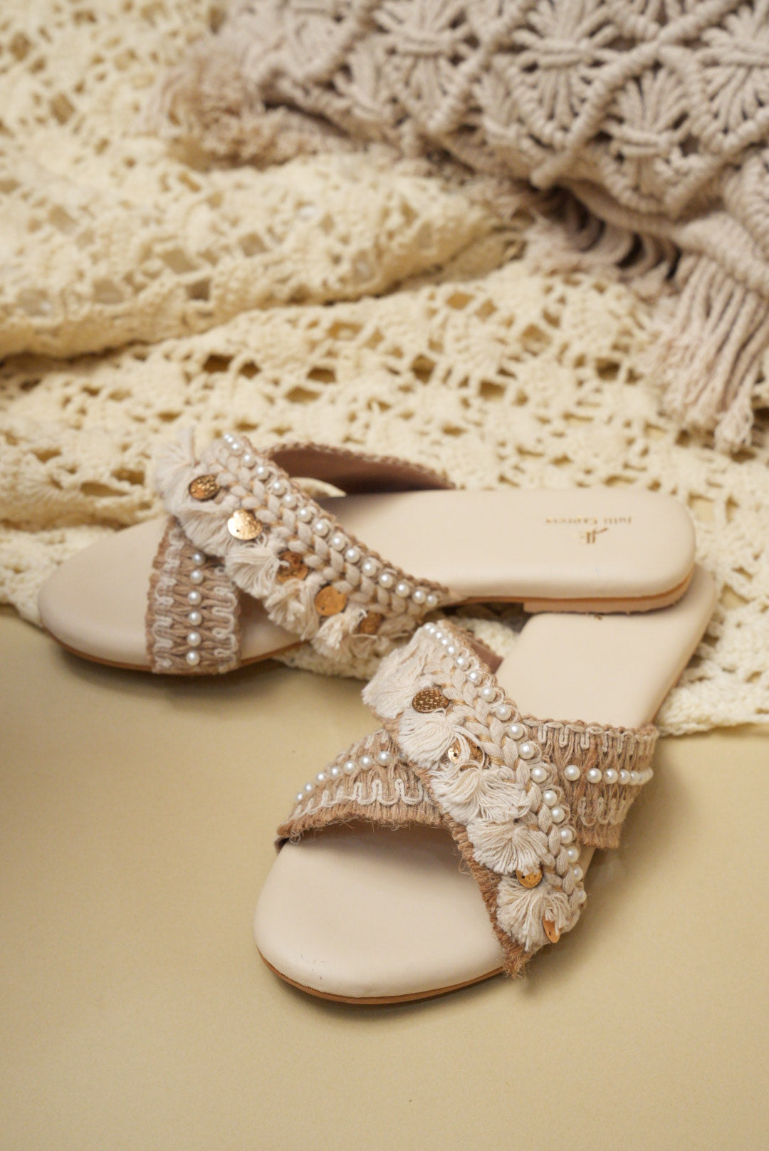 White & Beige Cross Flats