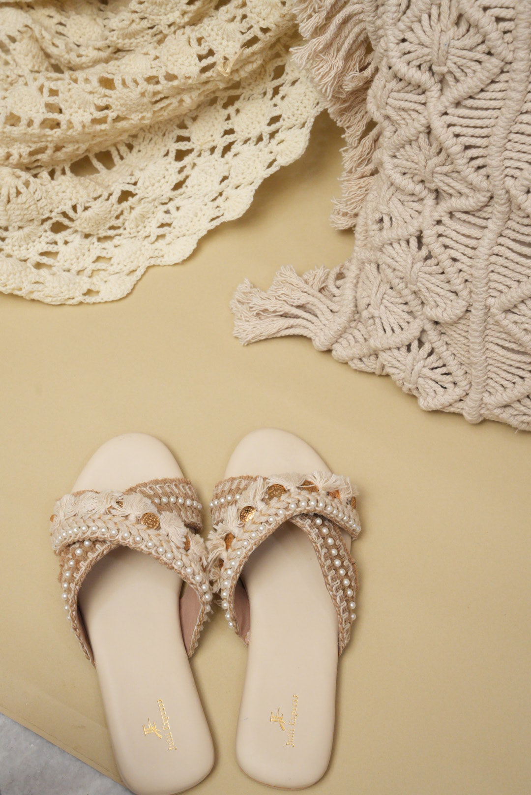 White & Beige Cross Flats