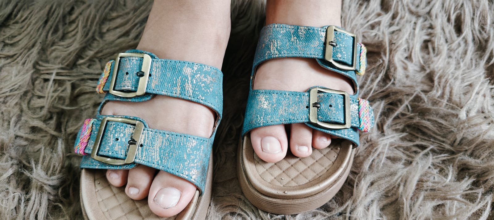 Comfy Step Waterproof Double Cushion Sliders