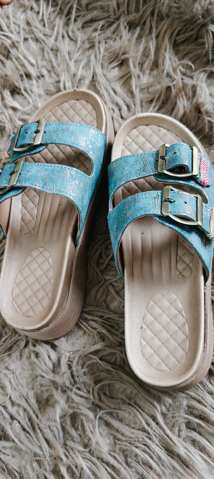 Comfy Step Waterproof Double Cushion Sliders