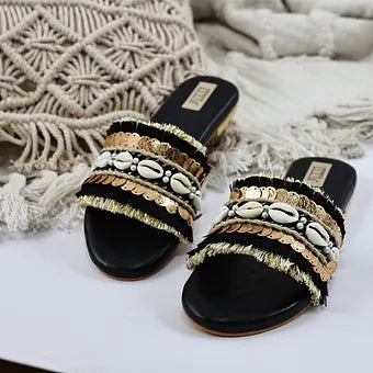 Black Shells Flats