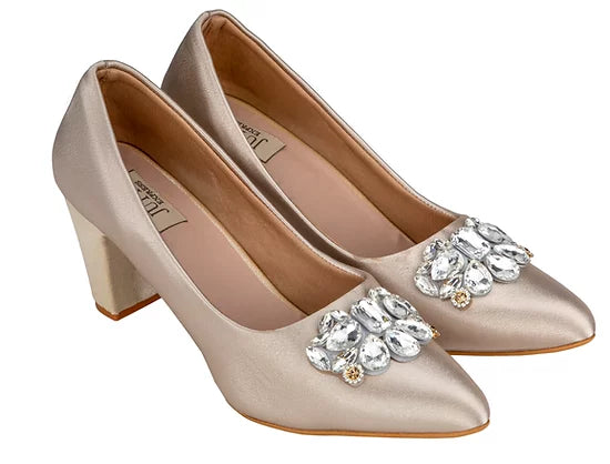 Golden Pointed Pumps
