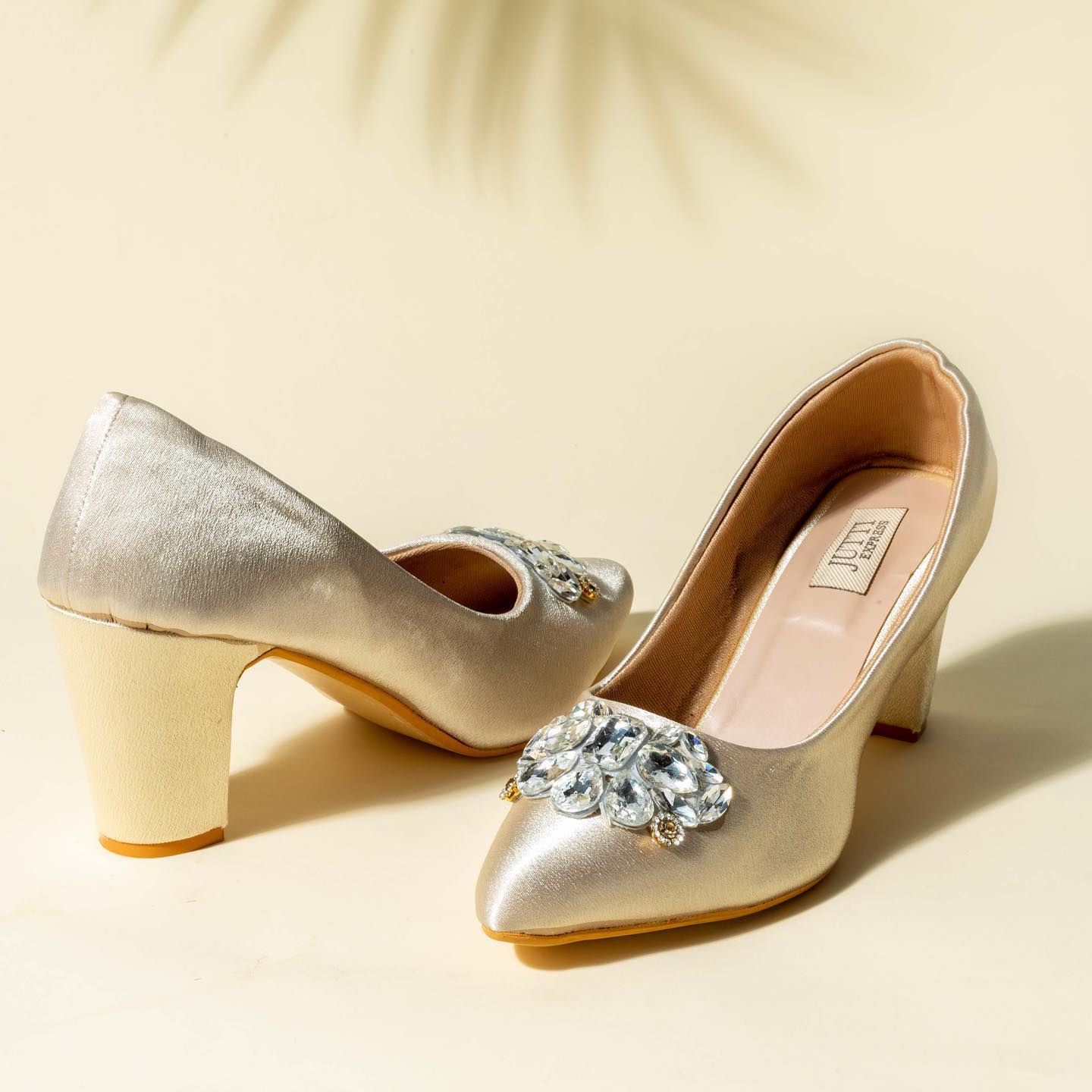 Golden Pointed Pumps